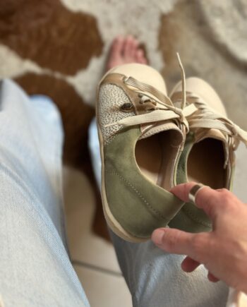 Barefoot Bestie Vellie